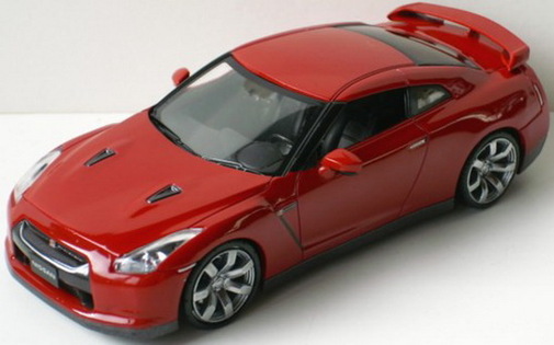 1/43 M.S. Miniature Specials – Nissan GTR Wald Silver, état Comme Neuf