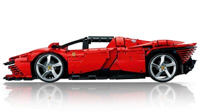 LEGO_42143_alt3.jpg