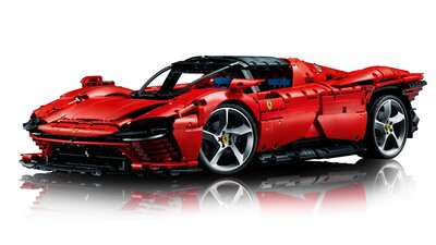 LEGO_42143_alt2.jpg