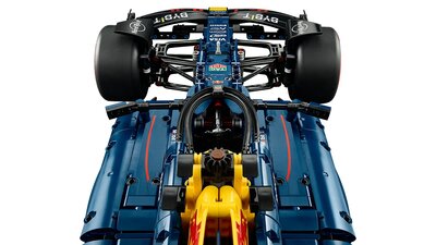 LEGO_42206_WEB_SEC04_NOBG_en-gb.jpg
