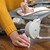 INGENUITY Sdraio massaggiante vibrante con melodia Happy Belly™ Rock-to-Bounce - Parker™ 0m+ d