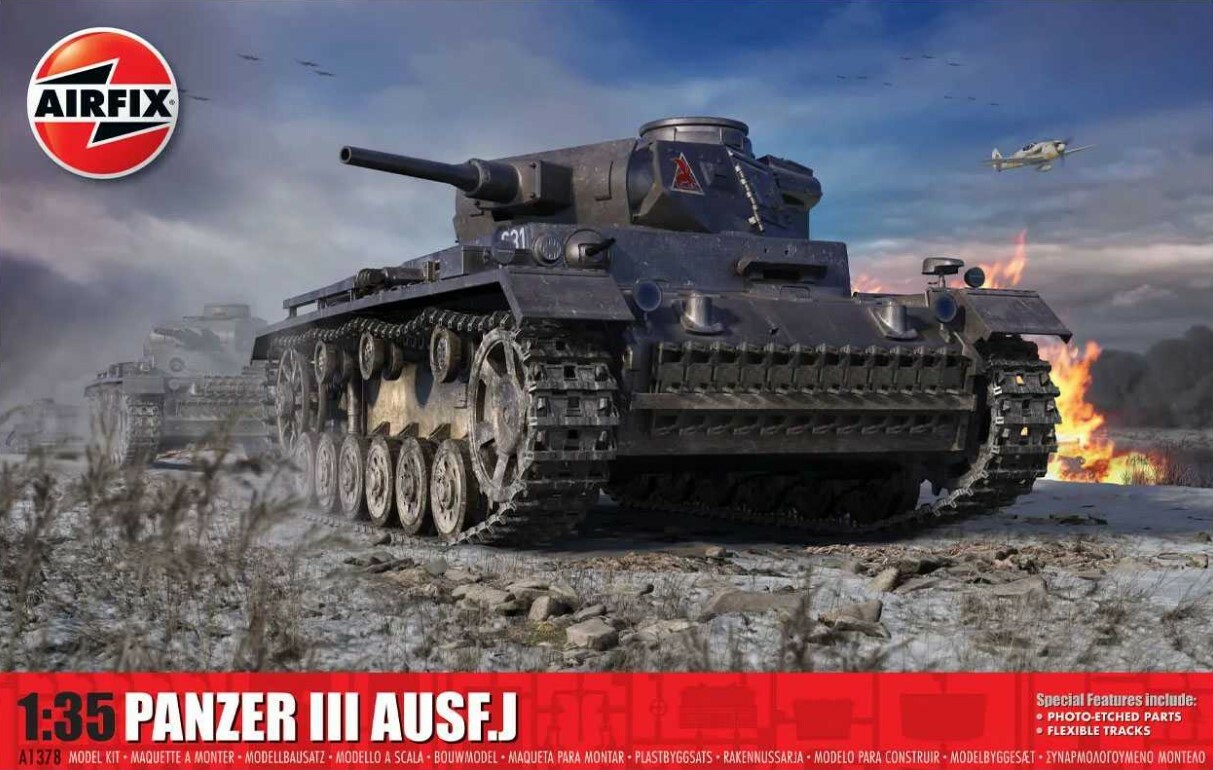 Classic Kit tank A1378 - Panzer III AUSF J (1:35)