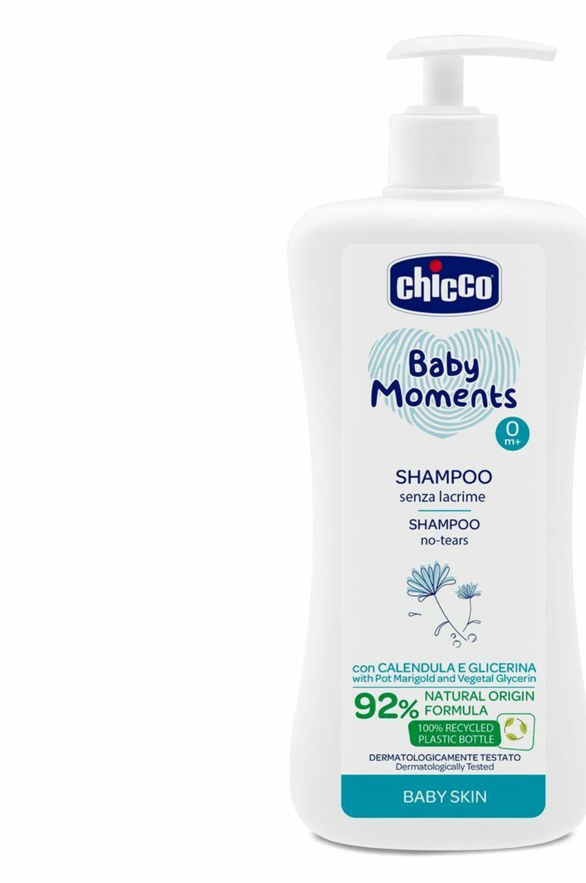 CHICCO Šampon na vlasy s dávkovačem Baby Moments 92% přírodních složek 500 ml