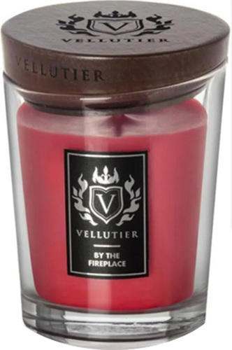 Vellutier Střední svíčka By the Fireplace 225g