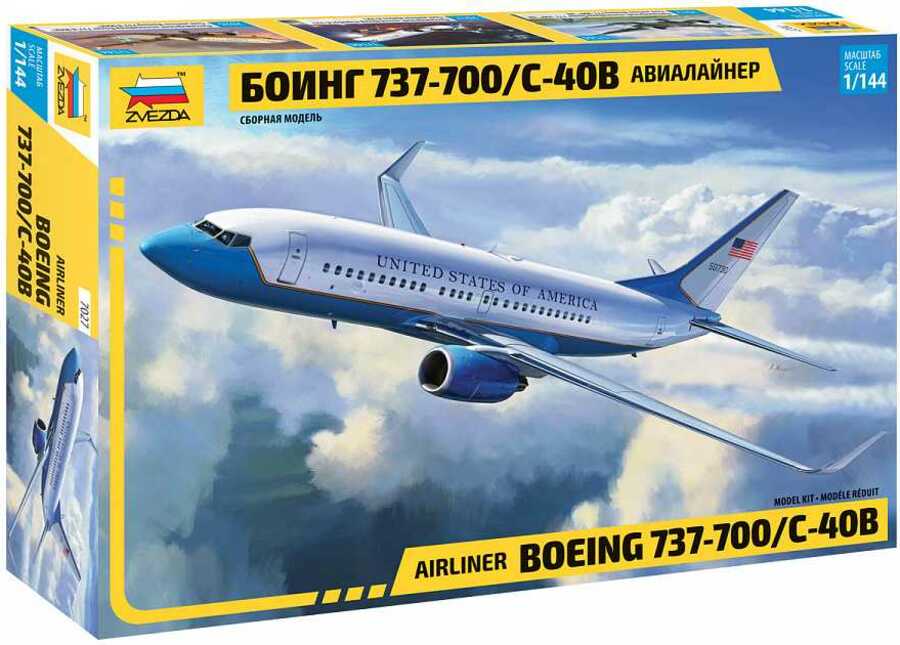 Model Kit letadlo 7027 - Boeing 737-700 / C-40B (1: 144)