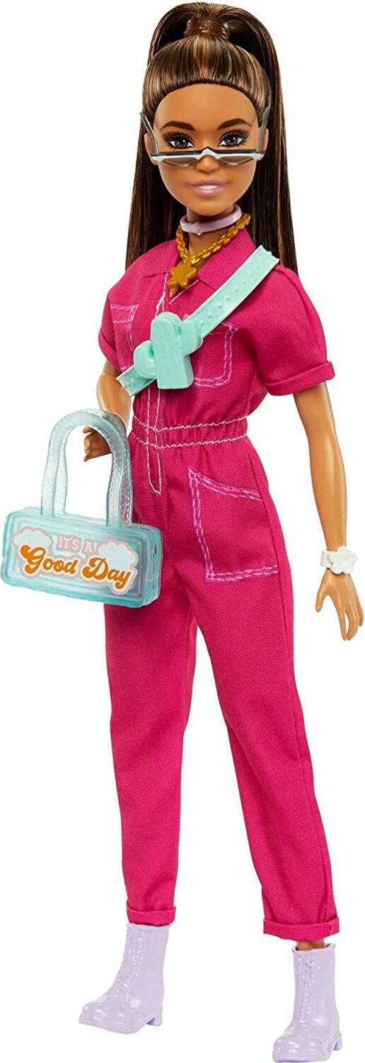 Mattel Barbie Deluxe módní panenka - v kalhotovém kostýmu