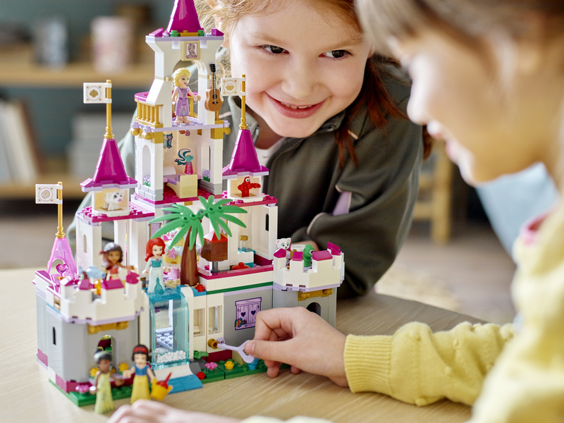 LEGO® - Princess™ 43205 Aventura de neuitat la castel - LEGO® Disney™ | RaiJucării.ro
