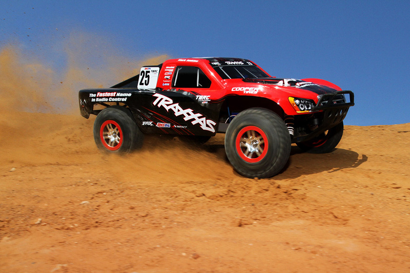 Traxxas slash best sale 4x4 rc truck