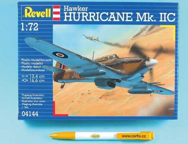 Operate drain large Plastic ModelKit Aircraft 04144 - Uraganul Hawker Mk.IIC (1:72) - Al 2-lea  război mondial | RaiJucării.ro