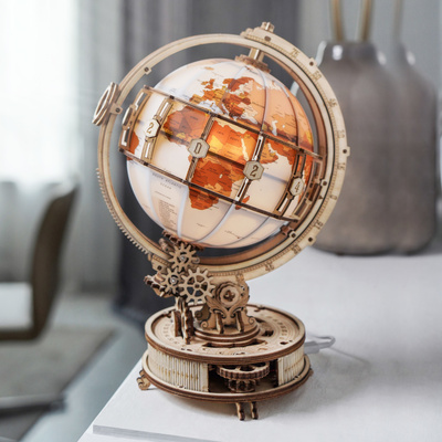 ST003_2.globe.jpg