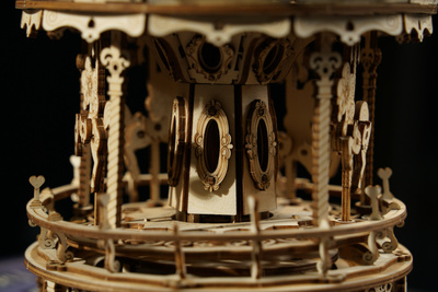 amk62_4.carousel.jpg