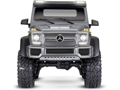 88296-4-TRX-6-Mercedes-6x6-SILVER-frontview.jpg