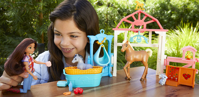 spirit-luckys-foal-nursery-playset-wholesale-72725.jpg