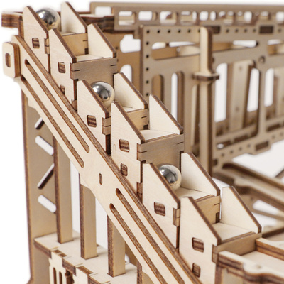 lg502_3.marblerun.jpg