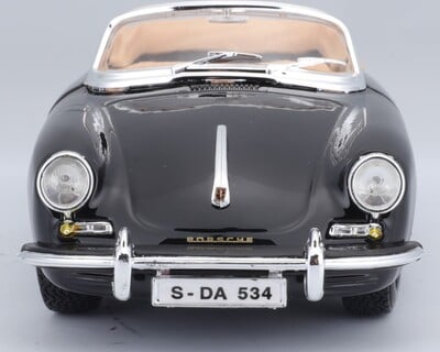 22078_BBUR_1961Pors356BCabriolet_BLK_PRD_6_výsledok.jpg