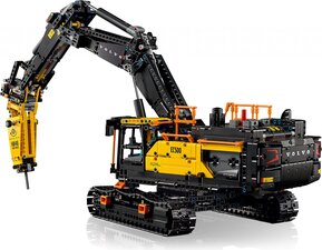 LEGO_42215_WEB_SEC03_NOBG.jpg