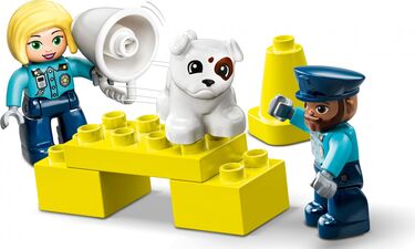 LEGO_10959_WEB_SEC05_NOBG.jpg