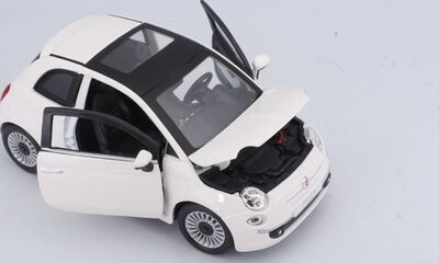 22106_BBUR_2007Fiat500_WHI_PRD_2_výsledok_výsledok.jpg