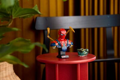 LEGO_76326_Lifestyle_Envr_02.jpg