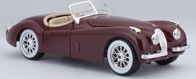 22018_BBUR_1951JaguXK120Roadster_RED_PRD_7_výsledok.jpg