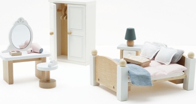 ME057C-daisylane-bedroom-interior-for-dolls-houses-roleplay 08.41.56.jpg