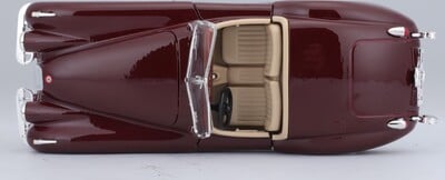 22018_BBUR_1951JaguXK120Roadster_RED_PRD_10_výsledok.jpg