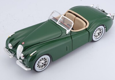 22018_BBUR_1951JaguXK120Roadster_GRN_PRD_1_výsledok.jpg