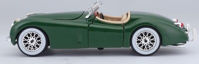 22018_BBUR_1951JaguXK120Roadster_GRN_PRD_4_výsledok.jpg