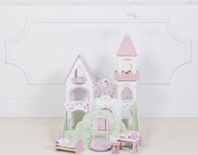 TV641-fairybelle-castle-princess-palace-and-accessories-front.jpg