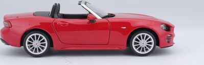 21083_BBUR_Fiat124Spider_RED_PRD_8_výsledok.jpg