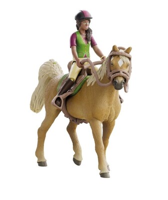 horse-club-sarah-mystery.jpg