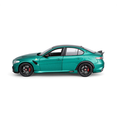 11048_BBUR_AlfaRomeoGiuliagta_GRN_PRD_3.jpg