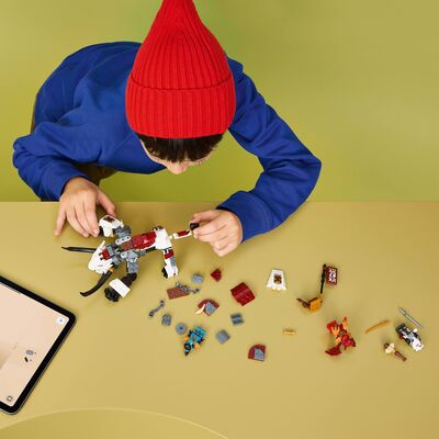 LEGO_71863_Lifestyle_Build_crop.jpg