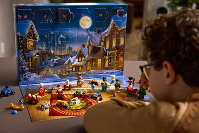 LEGO_60475_Lifestyle_Cons_2_en-gb.jpg