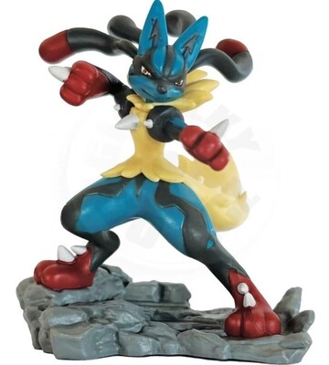 pokemon-tcg-mega-lucario-ex-figure-collection (2).jpg