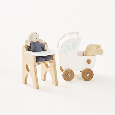 ME044-nursery-set-wooden-pushchair-and-highchair-baby-waving.jpg