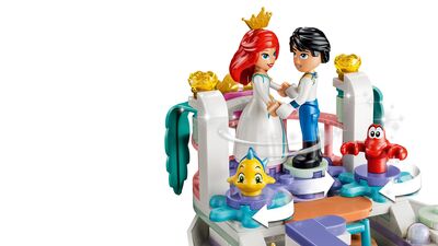 LEGO_43299_WEB_SEC05_NOBG.jpg