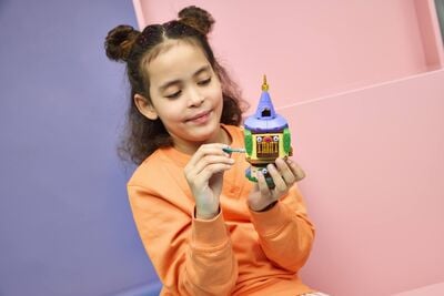 LEGO_43294_Lifestyle_Cons_02.jpg