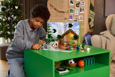 LEGO_21280_Lifestyle_Cons.jpg
