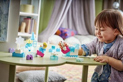 LEGO_10462_Lifestyle_cons.jpg