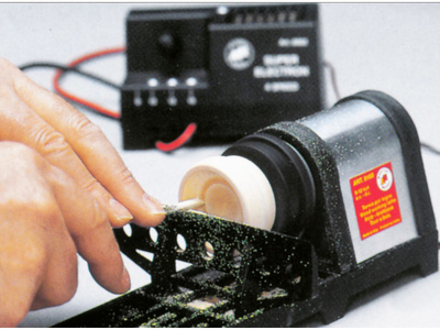 KR-808160_02.jpg