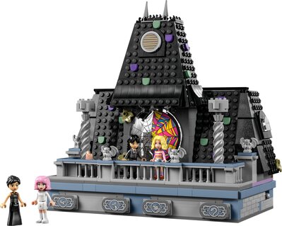 LEGO_76781.jpg