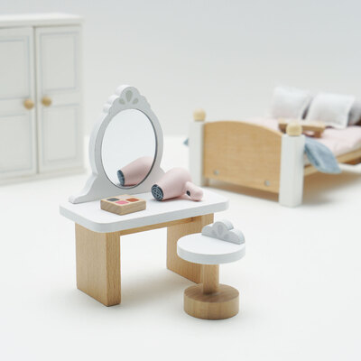 ME057C-daisylane-bedroom-vanity-pamper-table-with-hairdryer-makeup 08.41.56.jpg