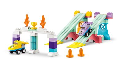 LEGO_10478_WEB_SEC05_NOBG.jpg