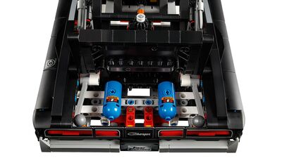 LEGO_42231_WEB_SEC04_NOBG.jpg