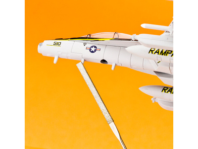 PFL6002_Plastic.jpg