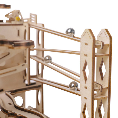 lg503_8.marblerun.jpg