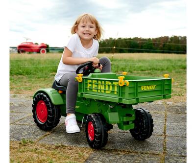 fendt-tool-carrier-childrens-tractor-800056552-en_05.jpg