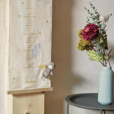 K220003_Kaloo_Zavesny_meter_pre_deti_s_lezucim_mackom_Home_03.jpg