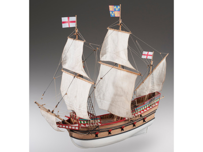 goldenhind01.jpg